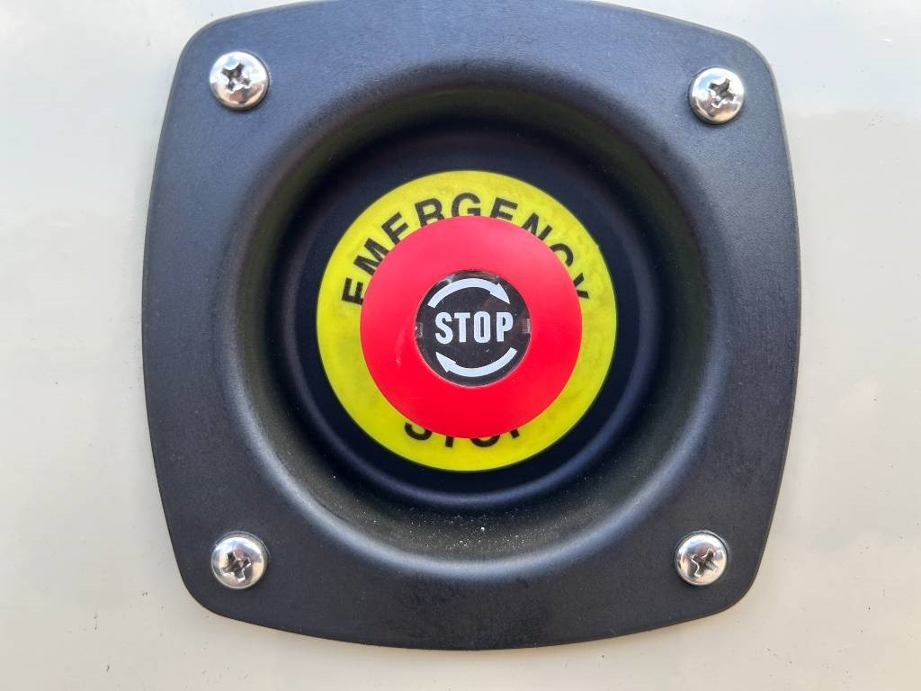 Iveco 13TE3A - 440 kVA Generator - DPX-19796 - Generador industriale: foto 4 Iveco 13TE3A - 440 kVA Generator - DPX-19796 - Generador industriale: foto 4