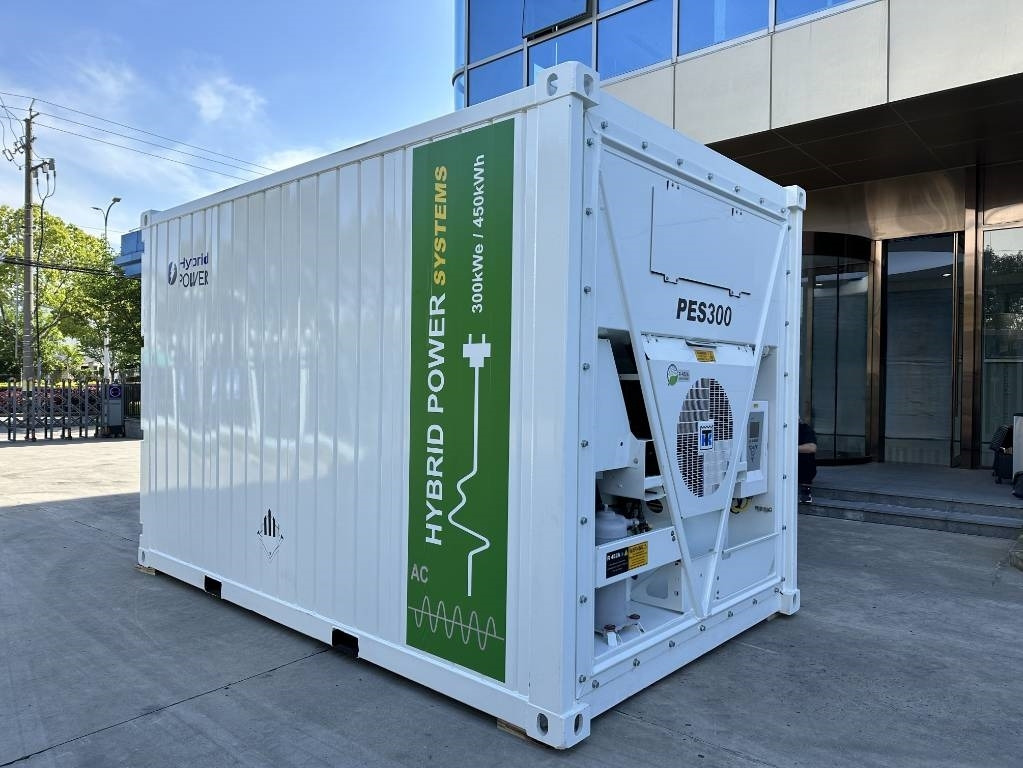 PHE125 Hybrid Energy System - 125 kVA - 237 kWh - Generador industriale: foto 1 PHE125 Hybrid Energy System - 125 kVA - 237 kWh - Generador industriale: foto 1