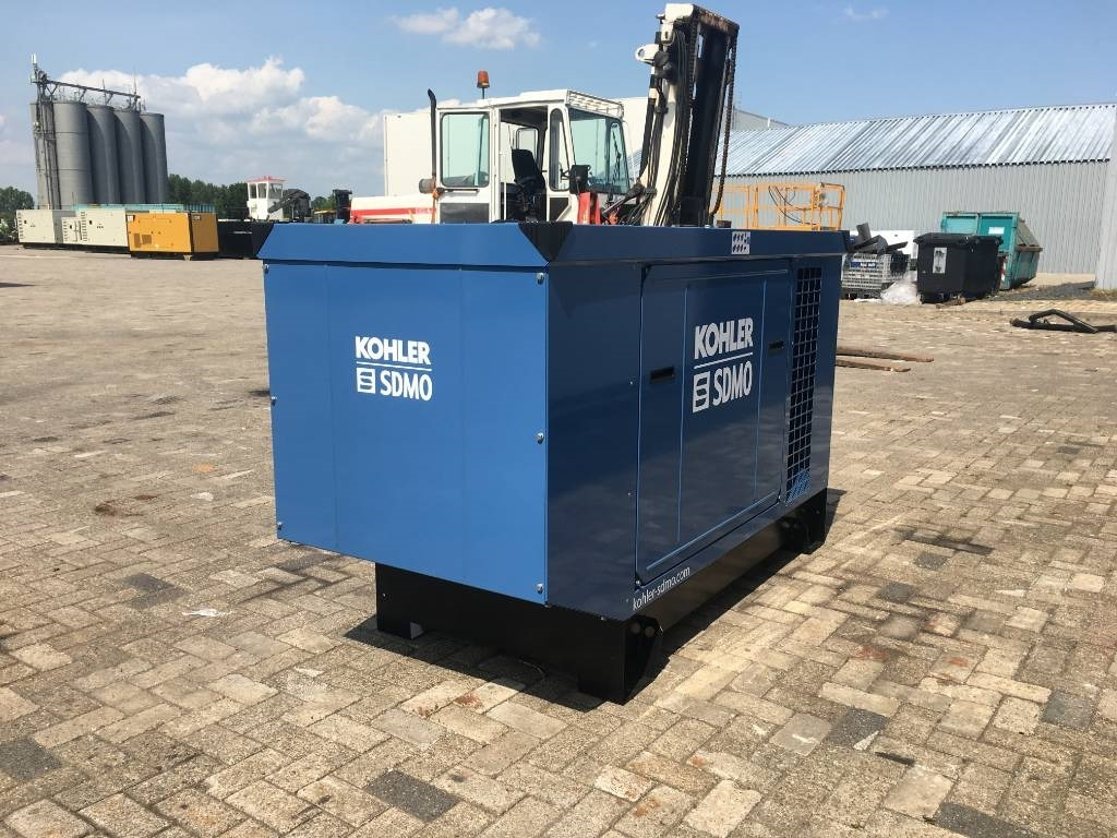 Sdmo J44K - 44 kVA Generator - DPX-17102 - Generador industriale: foto 3 Sdmo J44K - 44 kVA Generator - DPX-17102 - Generador industriale: foto 3