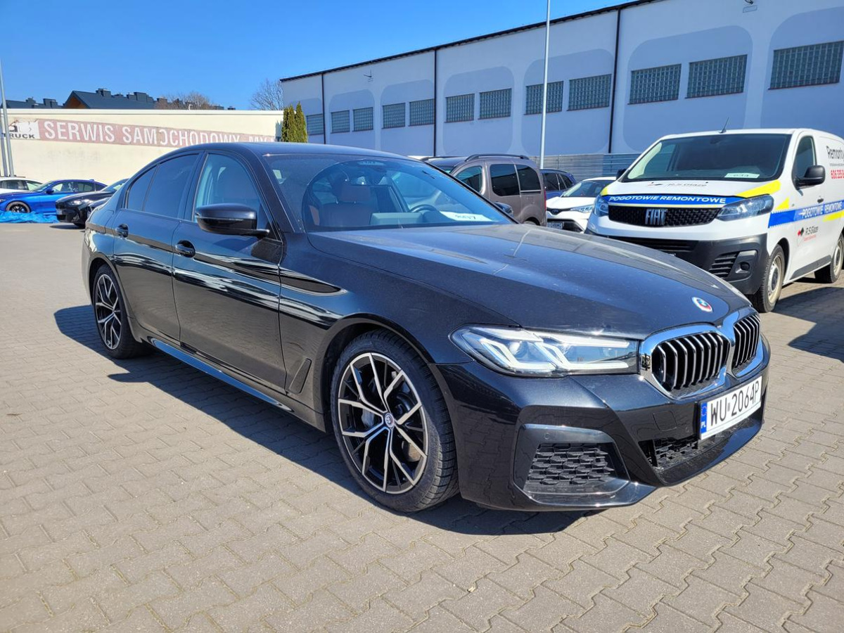 BMW 540D XDRIVE SEDAN - Sedan: foto 1 BMW 540D XDRIVE SEDAN - Sedan: foto 1