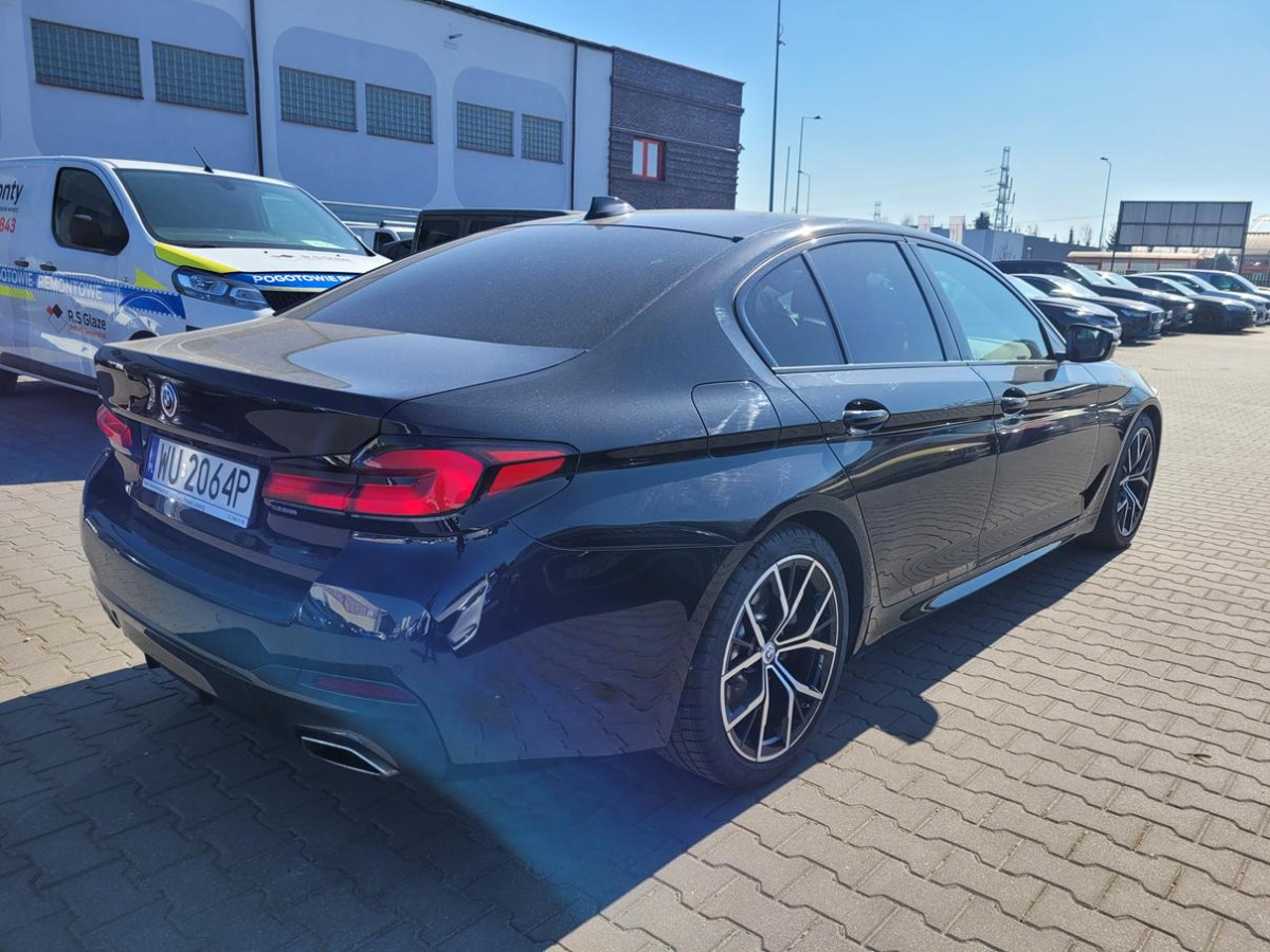 BMW 540D XDRIVE SEDAN - Sedan: foto 4 BMW 540D XDRIVE SEDAN - Sedan: foto 4