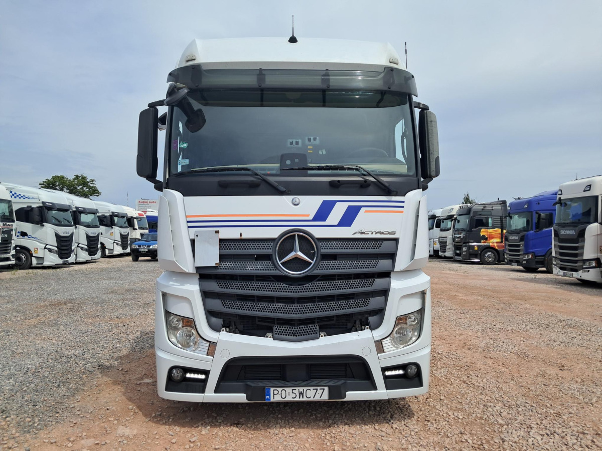 MERCEDES BENZ ACTROS CIĄGNIK SIODŁOWY - Cabeza tractora: foto 2 MERCEDES BENZ ACTROS CIĄGNIK SIODŁOWY - Cabeza tractora: foto 2