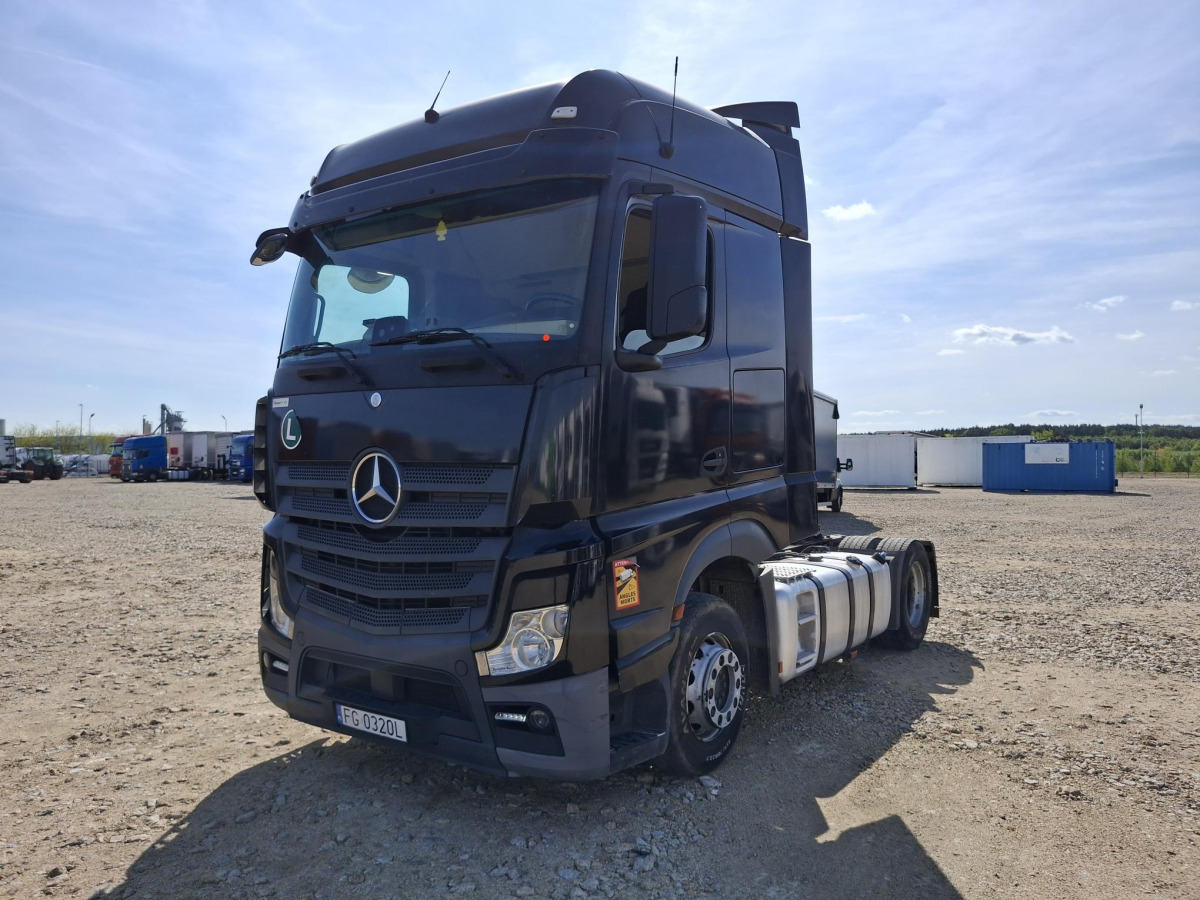 MERCEDES BENZ ACTROS CIĄGNIK SIODŁOWY - Cabeza tractora: foto 2 MERCEDES BENZ ACTROS CIĄGNIK SIODŁOWY - Cabeza tractora: foto 2