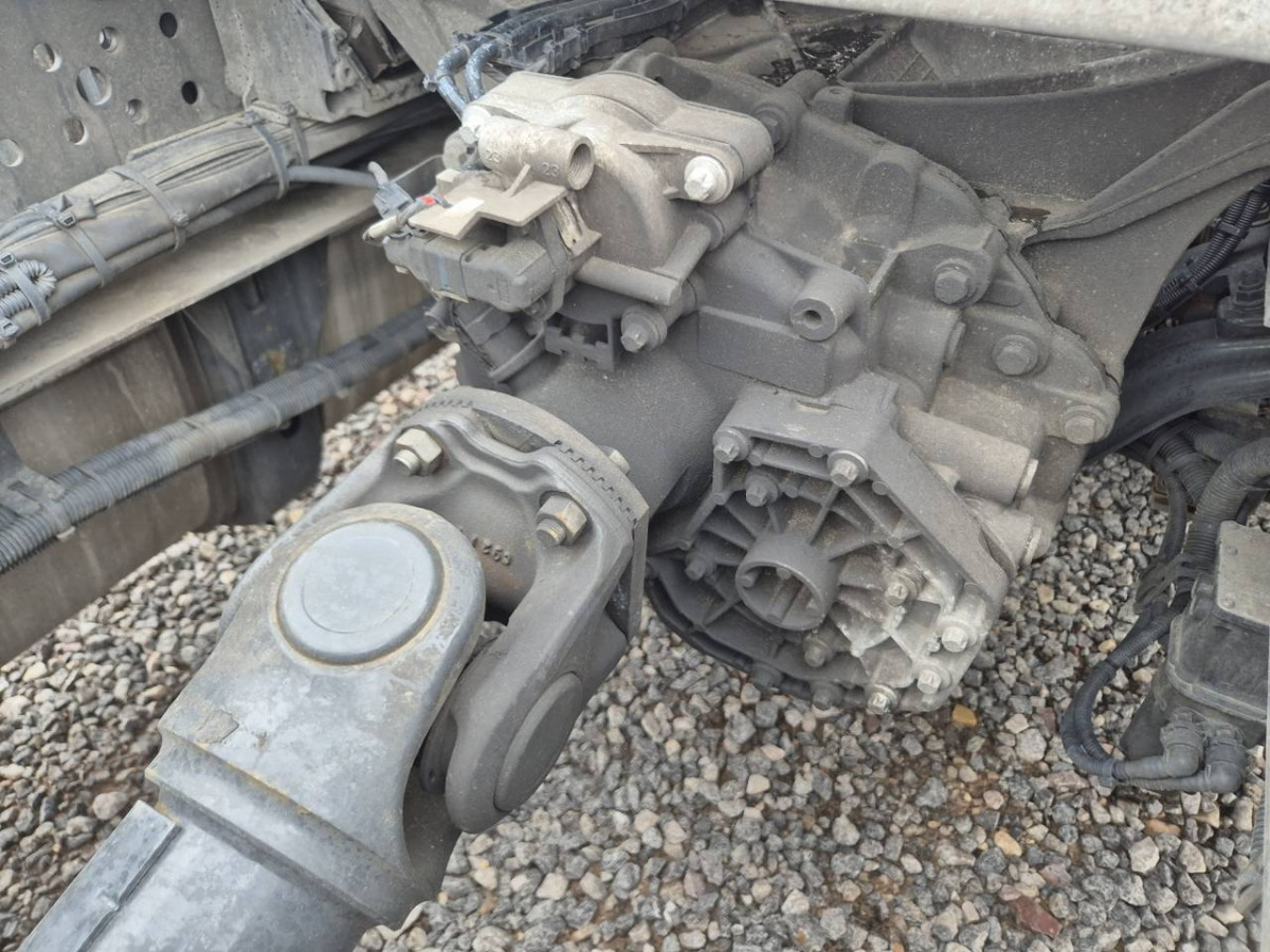 Cabeza tractora MERCEDES BENZ ACTROS CIĄGNIK SIODŁOWY: foto 9