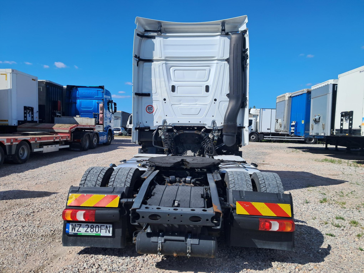 MERCEDES BENZ ACTROS CIĄGNIK SIODŁOWY - Cabeza tractora: foto 5 MERCEDES BENZ ACTROS CIĄGNIK SIODŁOWY - Cabeza tractora: foto 5