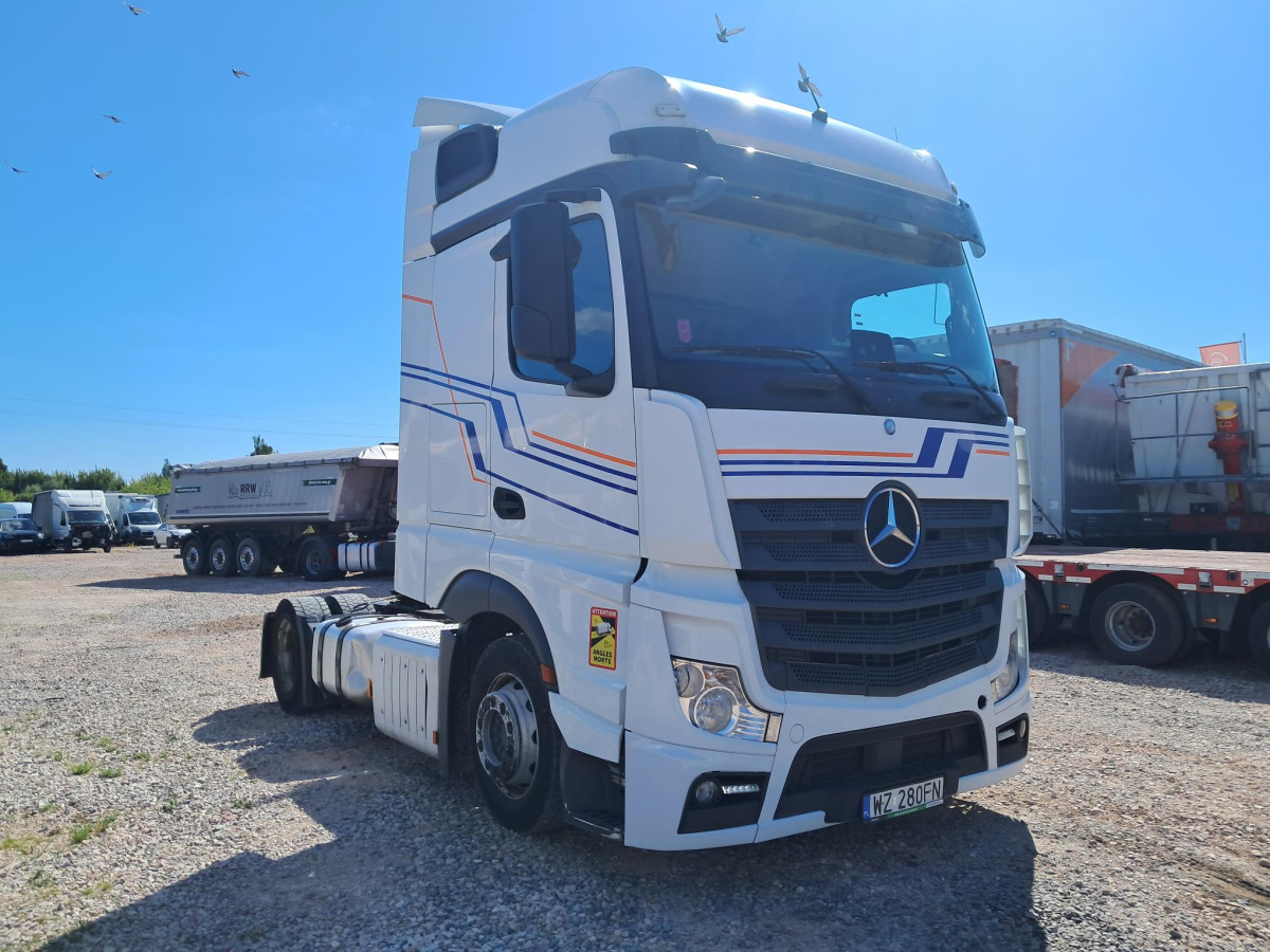 MERCEDES BENZ ACTROS CIĄGNIK SIODŁOWY - Cabeza tractora: foto 1 MERCEDES BENZ ACTROS CIĄGNIK SIODŁOWY - Cabeza tractora: foto 1