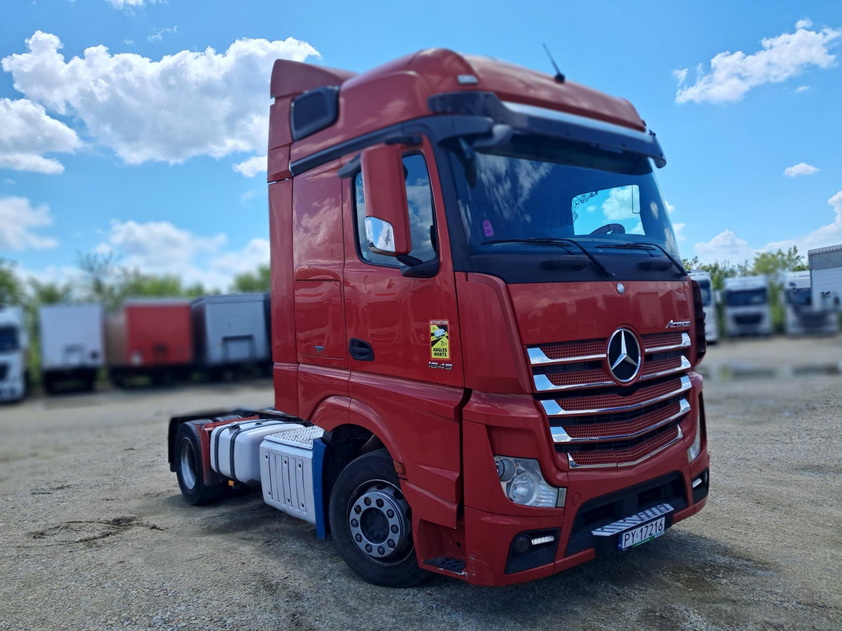 MERCEDES BENZ ACTROS CIĄGNIK SIODŁOWY - Cabeza tractora: foto 1 MERCEDES BENZ ACTROS CIĄGNIK SIODŁOWY - Cabeza tractora: foto 1