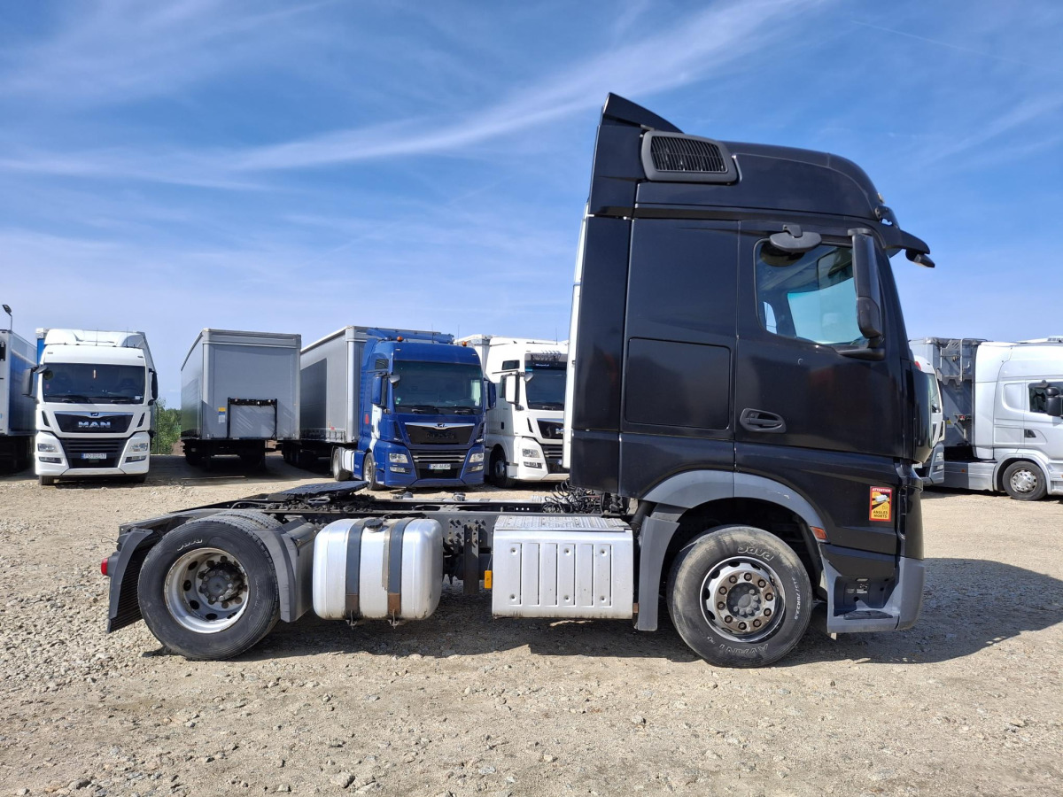 MERCEDES BENZ ACTROS CIĄGNIK SIODŁOWY - Cabeza tractora: foto 4 MERCEDES BENZ ACTROS CIĄGNIK SIODŁOWY - Cabeza tractora: foto 4