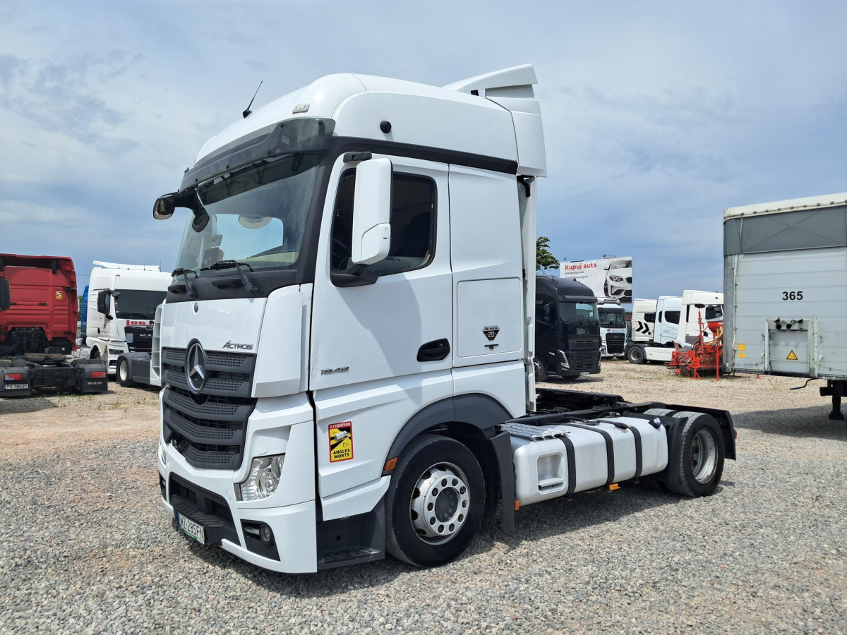 MERCEDES BENZ ACTROS CIĄGNIK SIODŁOWY - Cabeza tractora: foto 3 MERCEDES BENZ ACTROS CIĄGNIK SIODŁOWY - Cabeza tractora: foto 3