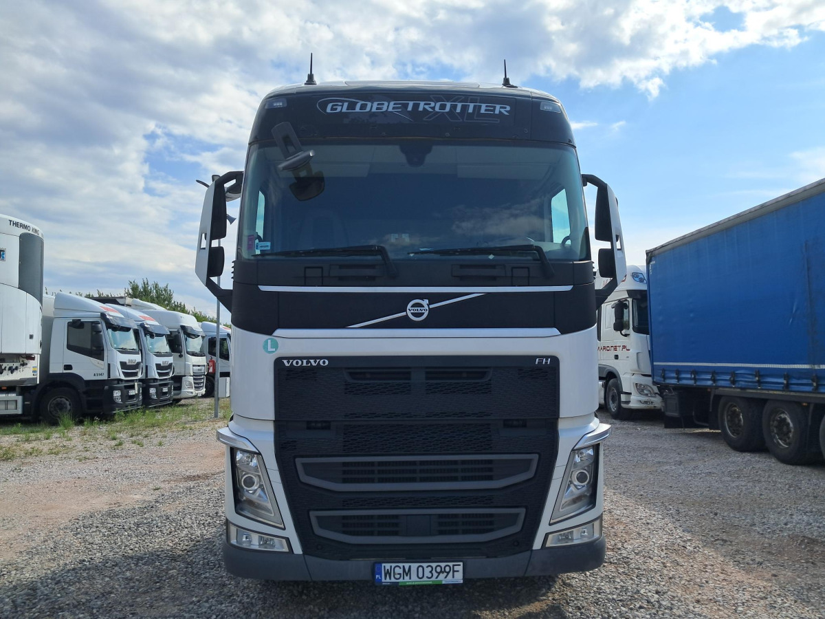 VOLVO FH CIĄGNIK SIODŁOWY - Cabeza tractora: foto 3 VOLVO FH CIĄGNIK SIODŁOWY - Cabeza tractora: foto 3