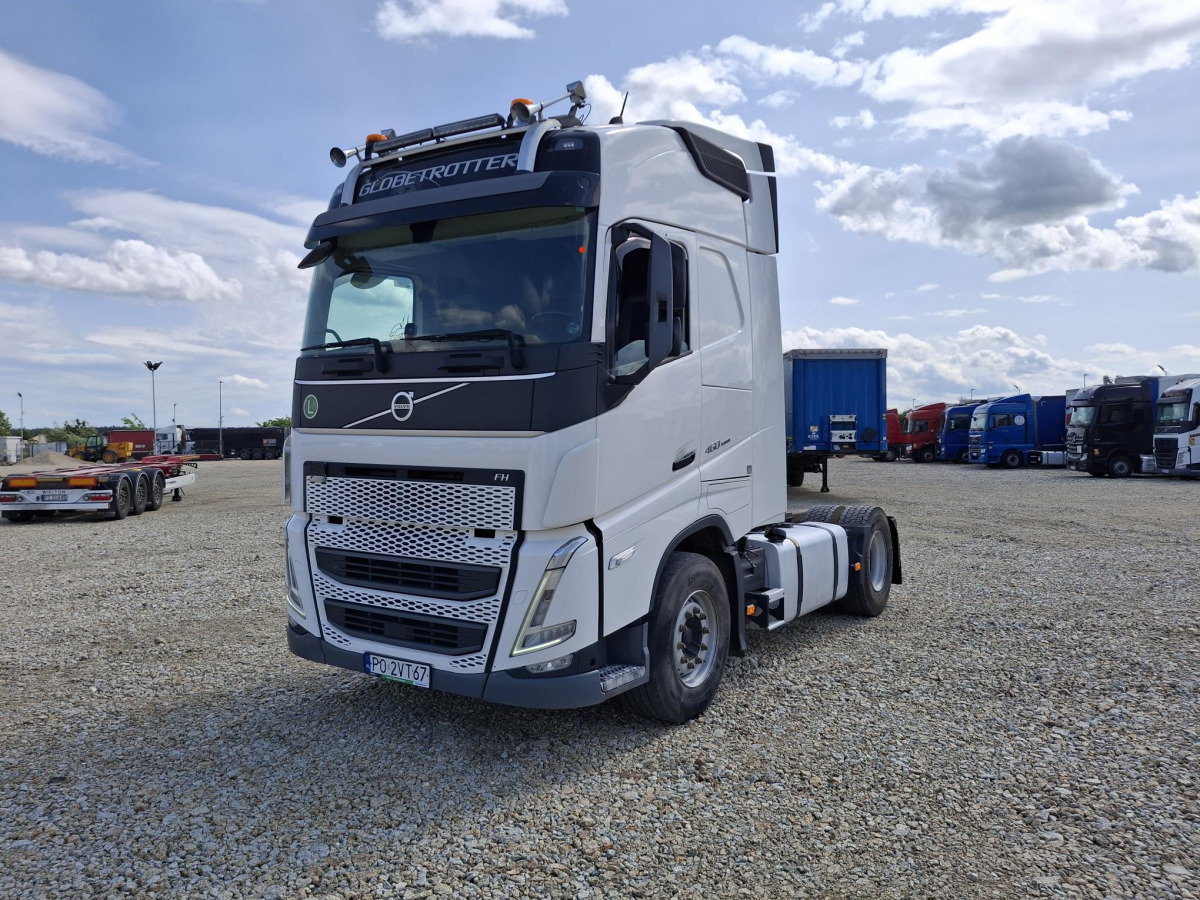 VOLVO FH CIĄGNIK SIODŁOWY - Cabeza tractora: foto 4 VOLVO FH CIĄGNIK SIODŁOWY - Cabeza tractora: foto 4