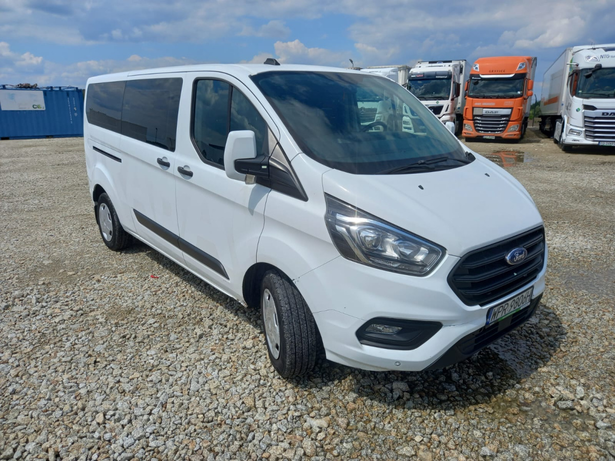 FORD TRANSIT CUSTOM VAN - Coche: foto 1 FORD TRANSIT CUSTOM VAN - Coche: foto 1