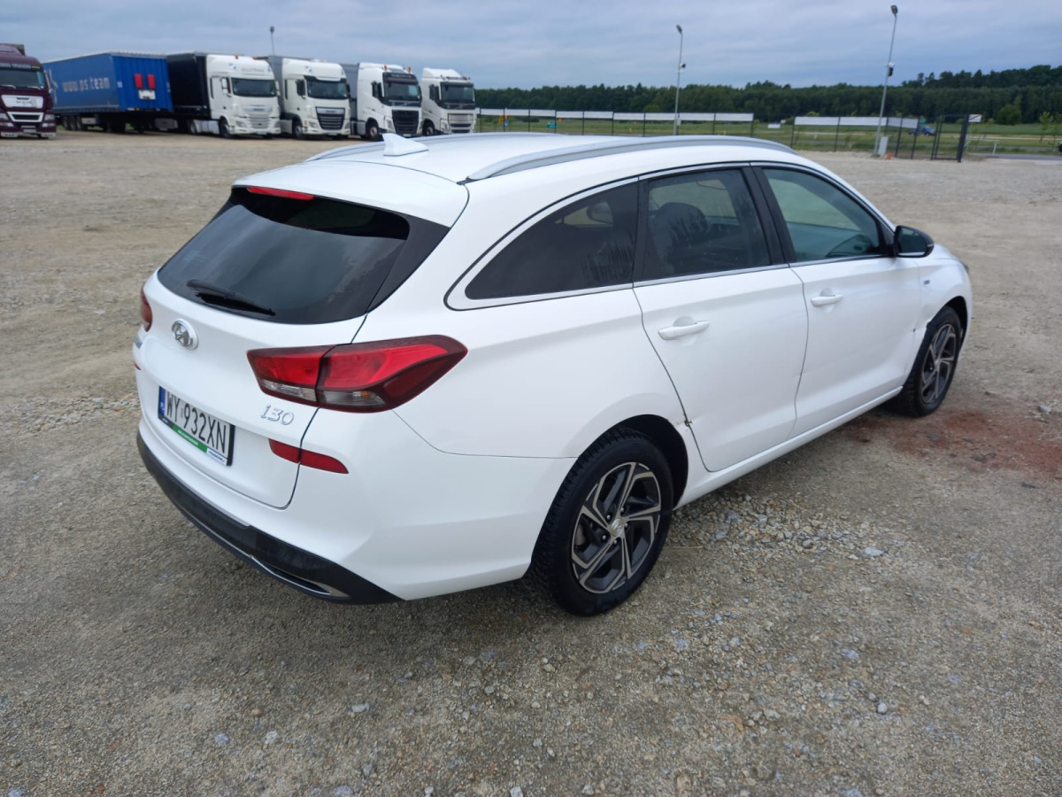 HYUNDAI I30 KOMBI - Coche: foto 5 HYUNDAI I30 KOMBI - Coche: foto 5