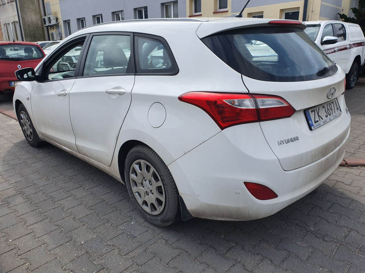 HYUNDAI I30 KOMBI - Coche: foto 4 HYUNDAI I30 KOMBI - Coche: foto 4