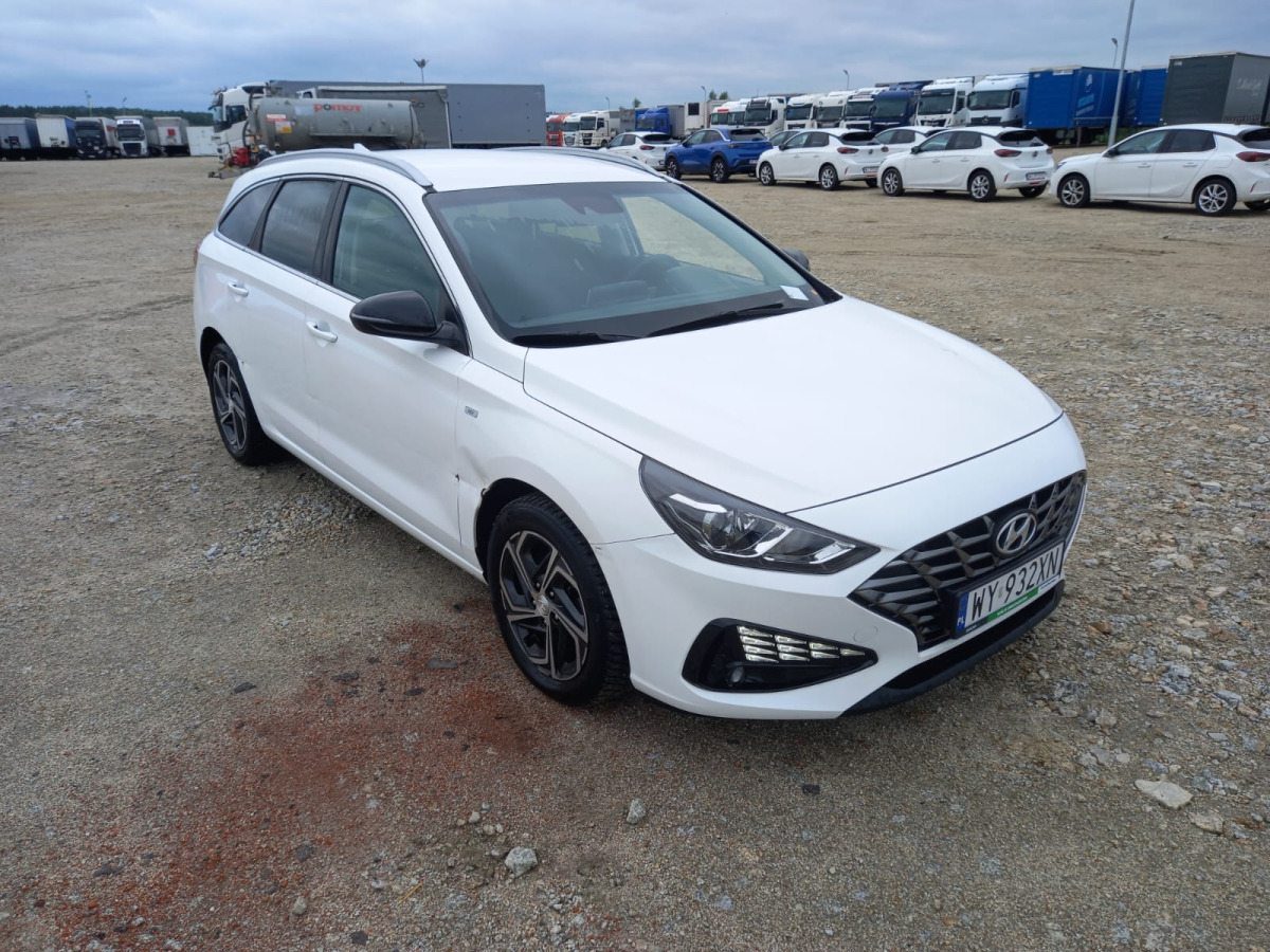 HYUNDAI I30 KOMBI - Coche: foto 1 HYUNDAI I30 KOMBI - Coche: foto 1