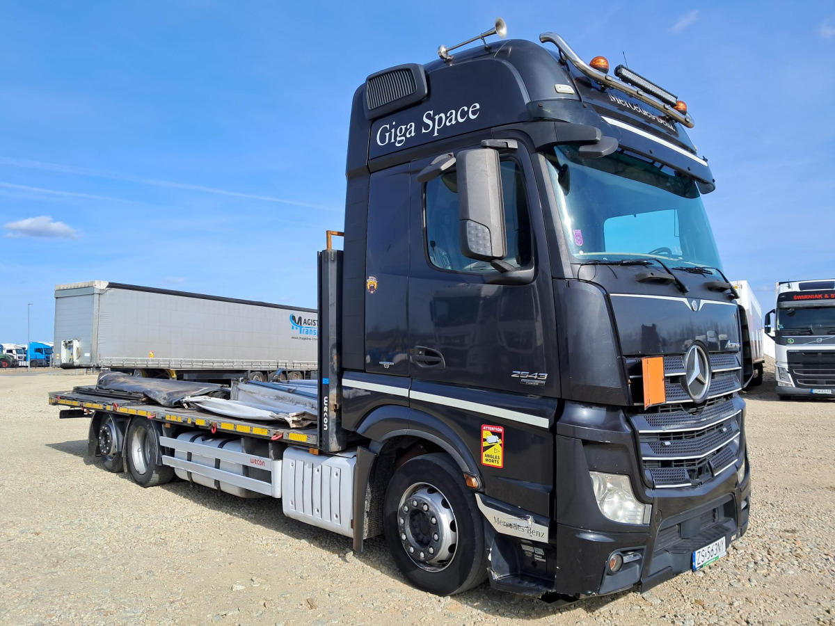 Camión lona MERCEDES BENZ ACTROS SOLÓWKA  + PRZYCZEPA WIELTON: foto 1