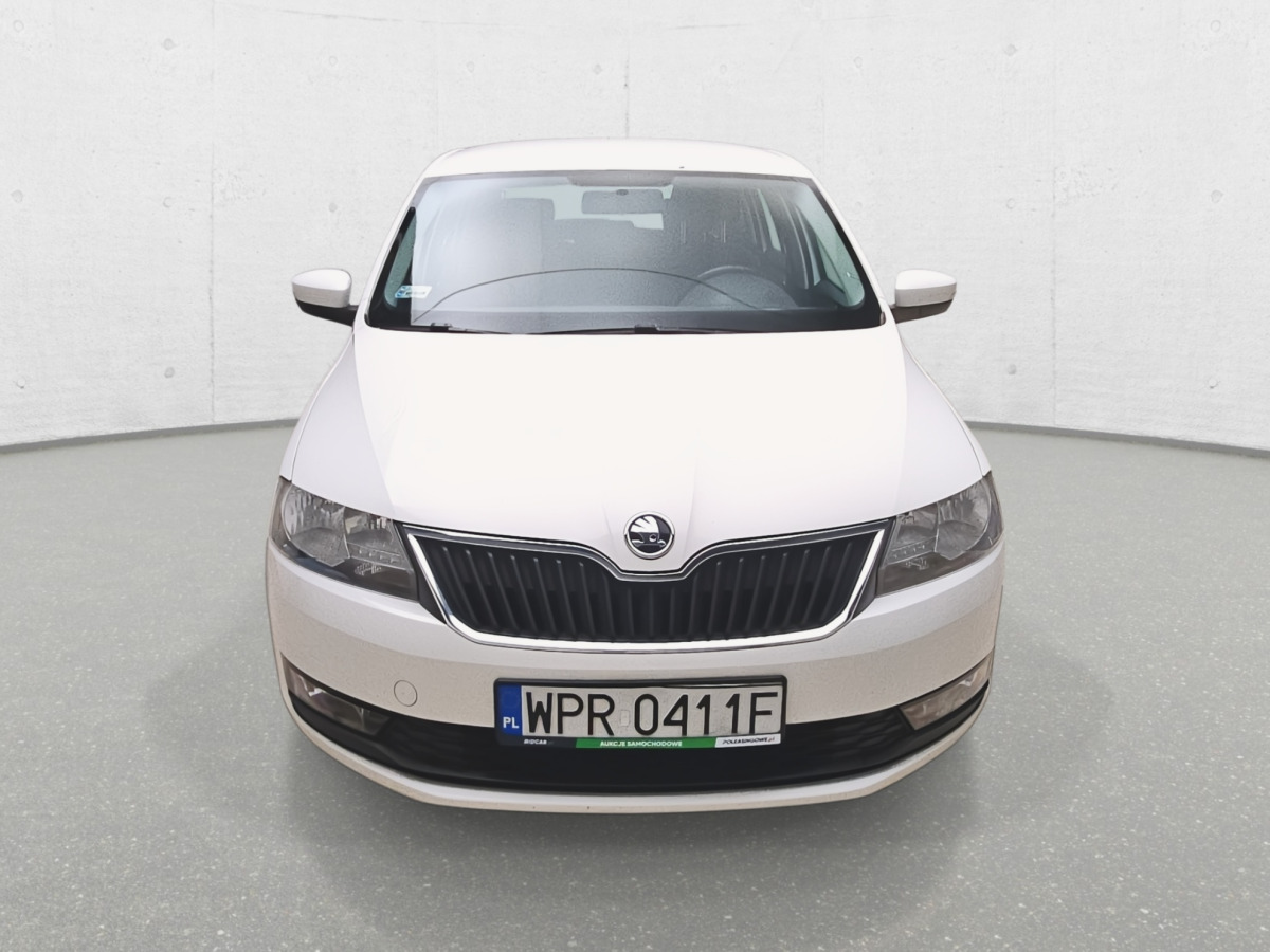 SKODA RAPID KOMBI - Coche: foto 3 SKODA RAPID KOMBI - Coche: foto 3