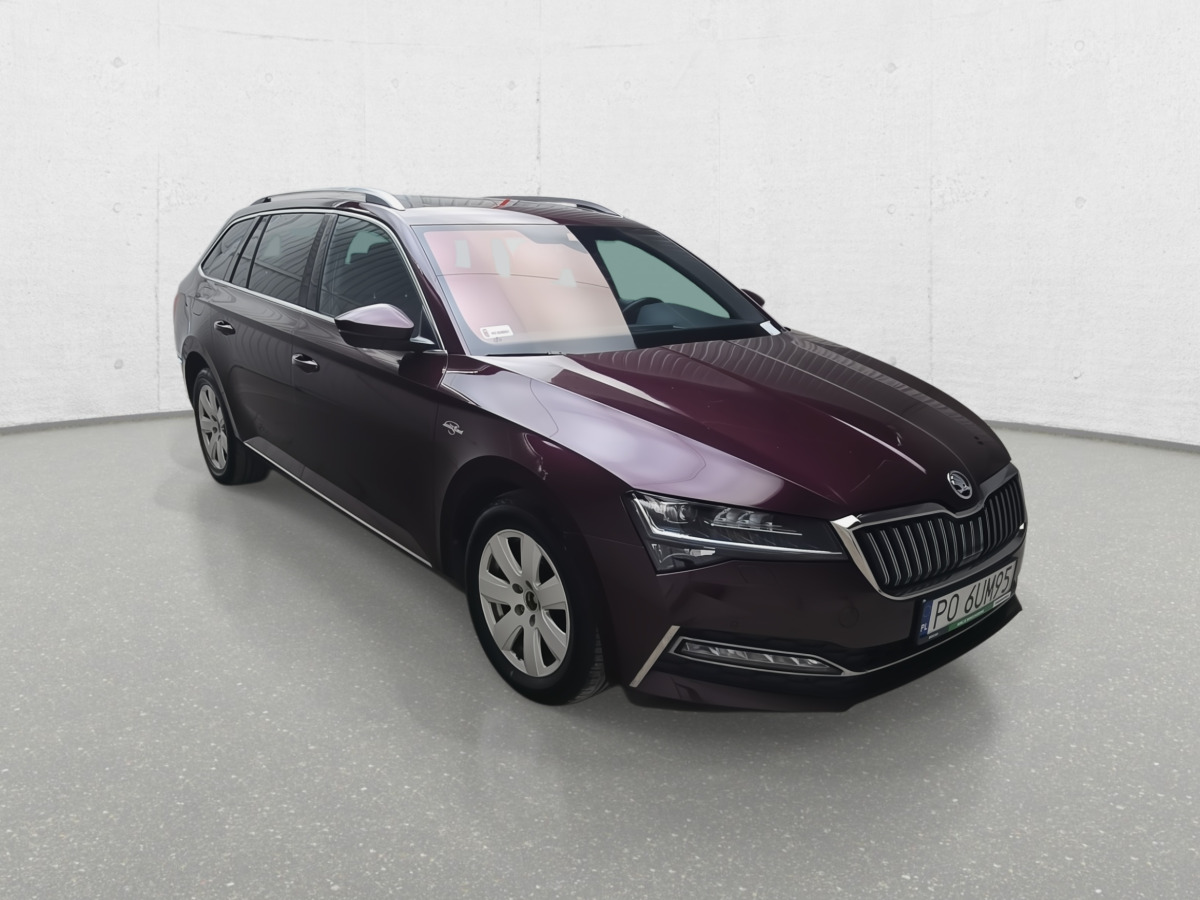 SKODA SUPERB KOMBI - Coche: foto 1 SKODA SUPERB KOMBI - Coche: foto 1