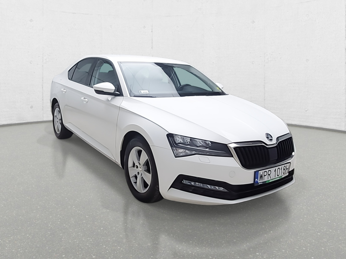 SKODA SUPERB SEDAN - Coche: foto 2 SKODA SUPERB SEDAN - Coche: foto 2