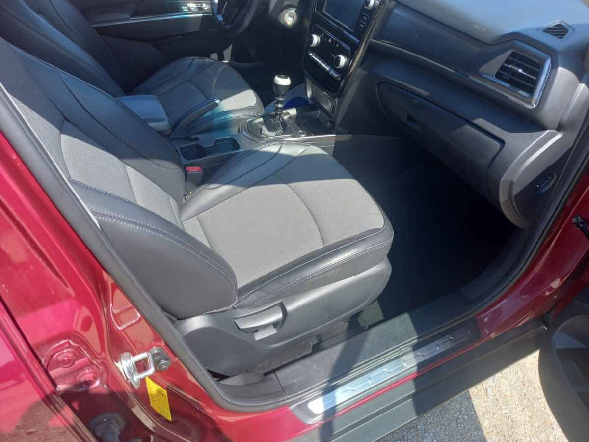 SUV/ Todoterreno SSANG YONG Tivoli SUV: foto 11