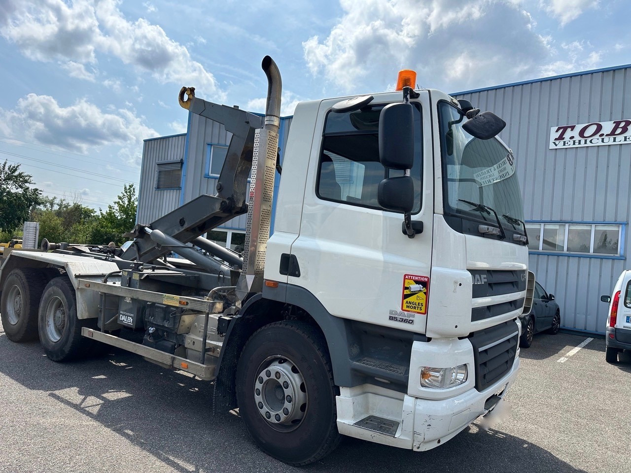 DAF CF 85.360 - Camión multibasculante: foto 5 DAF CF 85.360 - Camión multibasculante: foto 5