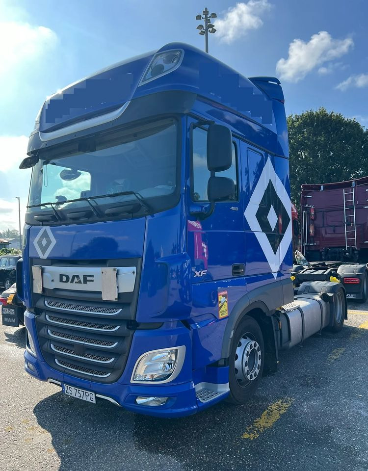 DAF XF 480 LOW DECK - Cabeza tractora: foto 1 DAF XF 480 LOW DECK - Cabeza tractora: foto 1