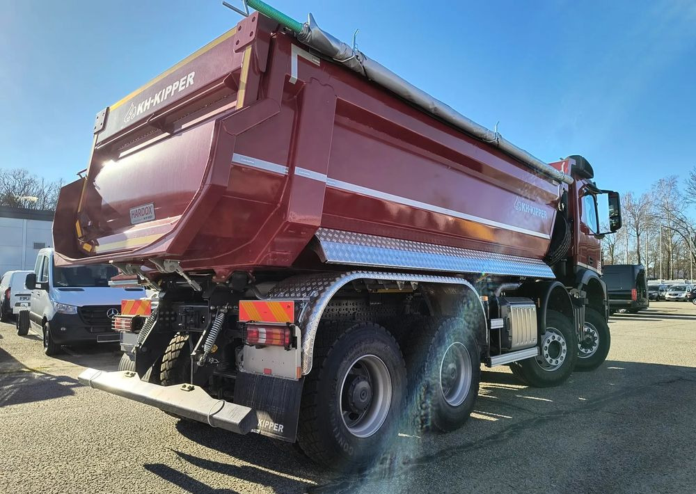 Mercedes-Benz Arocs 4142 AK 8x6 - Camión volquete: foto 5 Mercedes-Benz Arocs 4142 AK 8x6 - Camión volquete: foto 5