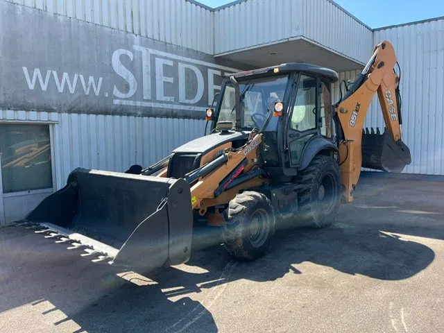 Case 851EX-SS , 4x4 , Backhoe Loader , 4 in 1 Bucket - Retroexcavadora: foto 1 Case 851EX-SS , 4x4 , Backhoe Loader , 4 in 1 Bucket - Retroexcavadora: foto 1