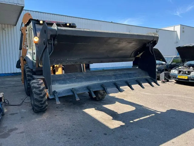 Retroexcavadora Case 851EX-SS , 4x4 , Backhoe Loader , 4 in 1 Bucket: foto 12