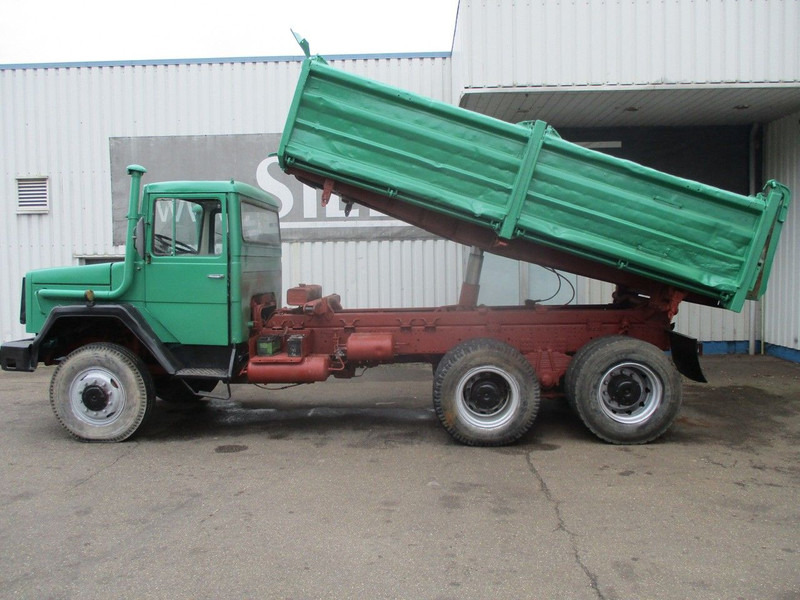 Iveco Magirus Deutz 256 , 6x6 , V8 , ZF Manual , 3way tipper , Spring suspension - Camión volquete: foto 2 Iveco Magirus Deutz 256 , 6x6 , V8 , ZF Manual , 3way tipper , Spring suspension - Camión volquete: foto 2