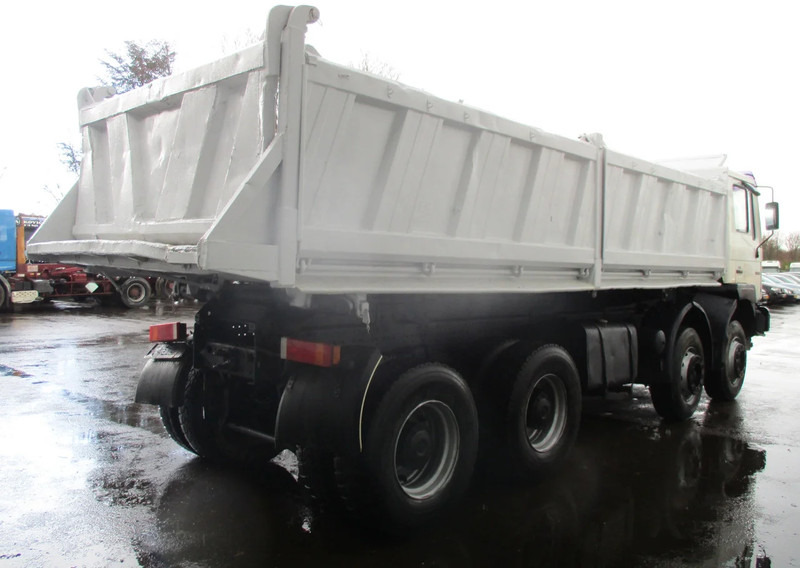 MAN 35-364 , Manual , 8x4 , 3 way tipper , Spring suspension - Camión volquete: foto 3 MAN 35-364 , Manual , 8x4 , 3 way tipper , Spring suspension - Camión volquete: foto 3