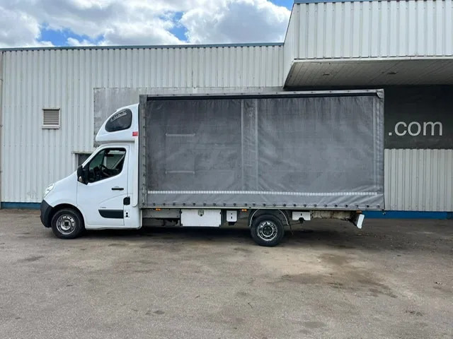 Opel Movano 2.3 CDTi , 170 HP , Topsleeper - Furgoneta con lona: foto 2 Opel Movano 2.3 CDTi , 170 HP , Topsleeper - Furgoneta con lona: foto 2