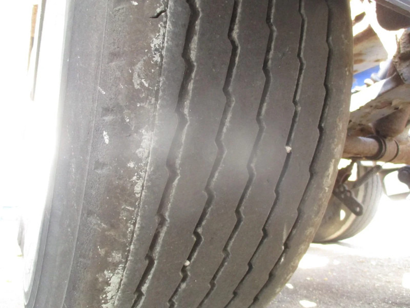 Semirremolque portacontenedore/ Intercambiable Wielton NS34P, container trailer , 3 ROR axle , Drum brakes , Air suspension: foto 13