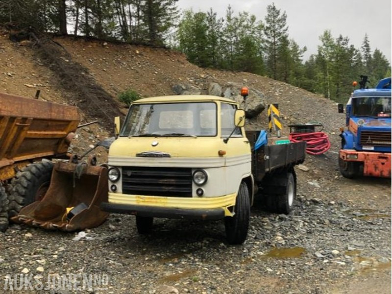 1967 Volvo F 83 tippbil reparasjonsobjekt - Camión volquete: foto 1 1967 Volvo F 83 tippbil reparasjonsobjekt - Camión volquete: foto 1