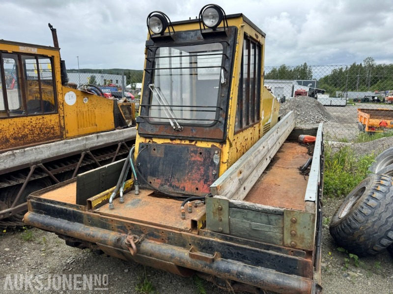 1974 Bombardier MM74 Muskeg med vinsj og lunnebom - Equipo de construcción: foto 2 1974 Bombardier MM74 Muskeg med vinsj og lunnebom - Equipo de construcción: foto 2