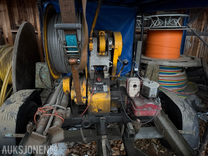 1976 Plumett kabelvinsj på tilhenger – motor i drift – skriver defekt - Equipo de construcción: foto 4 1976 Plumett kabelvinsj på tilhenger – motor i drift – skriver defekt - Equipo de construcción: foto 4