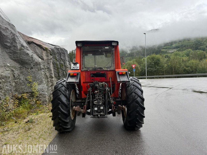 1984 Volvo BM Valmet 4x4 705 Turbo m/Quicke 4300 laster – solid og driftssikker traktor - Tractor: foto 4 1984 Volvo BM Valmet 4x4 705 Turbo m/Quicke 4300 laster – solid og driftssikker traktor - Tractor: foto 4