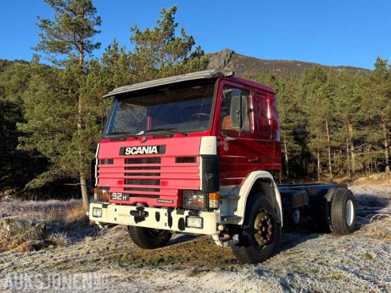 1985 Scania P92H - Camión chasis: foto 1 1985 Scania P92H - Camión chasis: foto 1