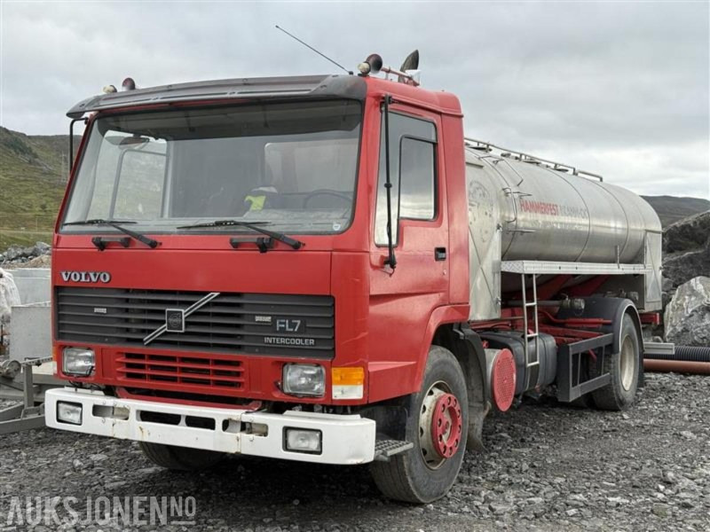 1991 Volvo fl7 tankbil - Camión cisterna: foto 1 1991 Volvo fl7 tankbil - Camión cisterna: foto 1