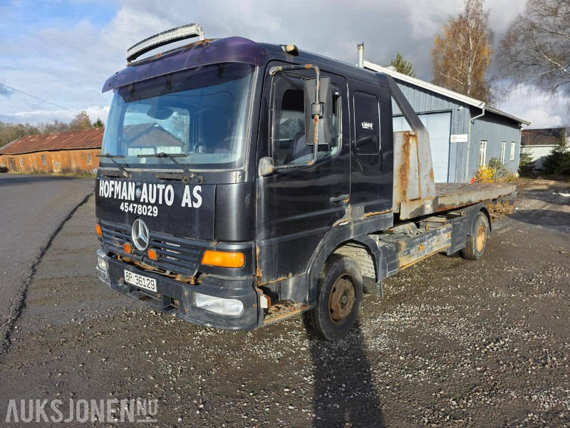 1999 Mercedes-Benz 1017/42 bergingsbil - Camión de bomberos: foto 1 1999 Mercedes-Benz 1017/42 bergingsbil - Camión de bomberos: foto 1