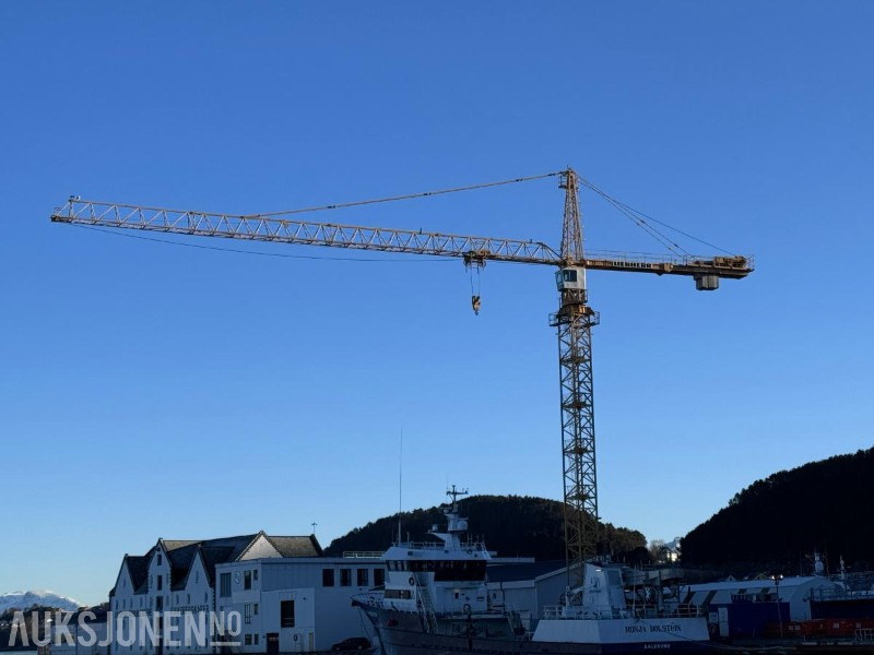 Grúa 2000 Liebherr 280 EC-H 16 Litronic Tårnkran med undervogn på plater: foto 16