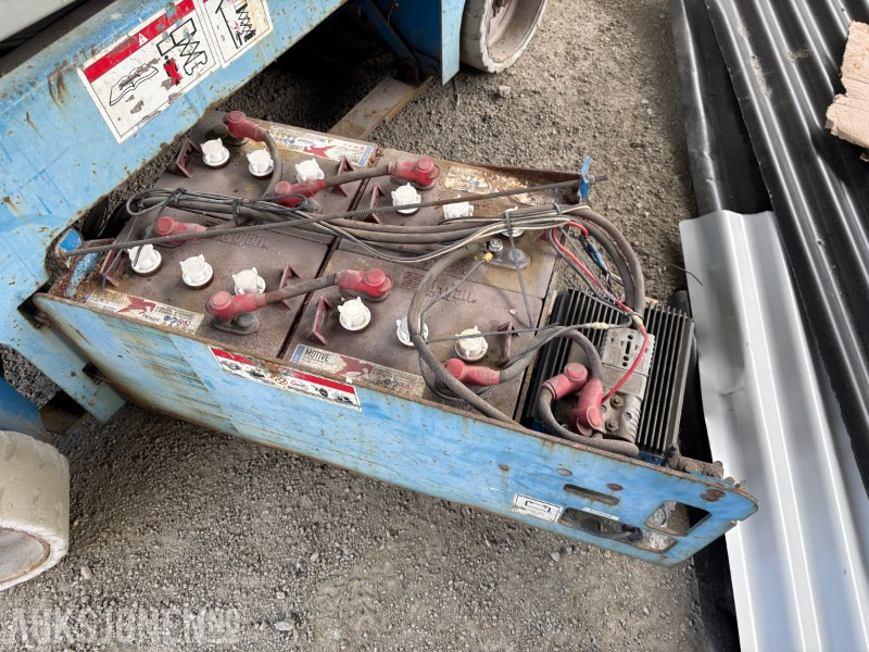 2002 Genie GS-1932 - 277 timer - Plataforma elevadora: foto 5 2002 Genie GS-1932 - 277 timer - Plataforma elevadora: foto 5