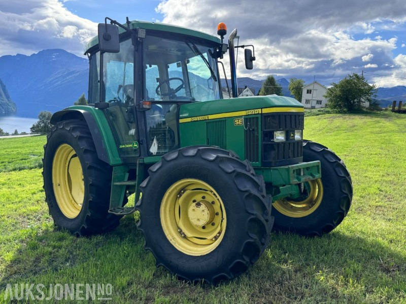 2002 John Deere 6210 - 4x4 - 40 km/t - Tractor: foto 3 2002 John Deere 6210 - 4x4 - 40 km/t - Tractor: foto 3