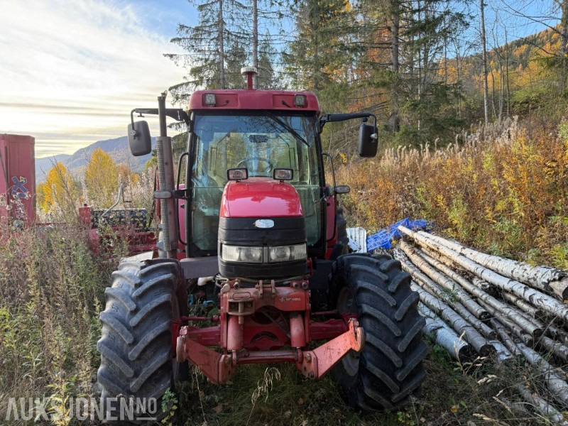 2002 McCormick C100 m/Fronthydraulikk - Tractor: foto 2 2002 McCormick C100 m/Fronthydraulikk - Tractor: foto 2