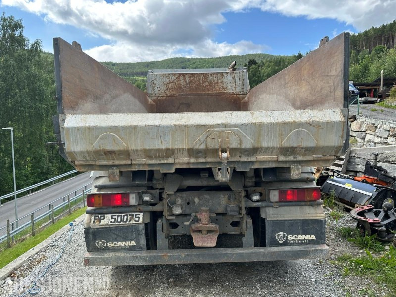 2003 Scania P-serie 124G 420 Tippbil, 354171km - Camión volquete: foto 5 2003 Scania P-serie 124G 420 Tippbil, 354171km - Camión volquete: foto 5