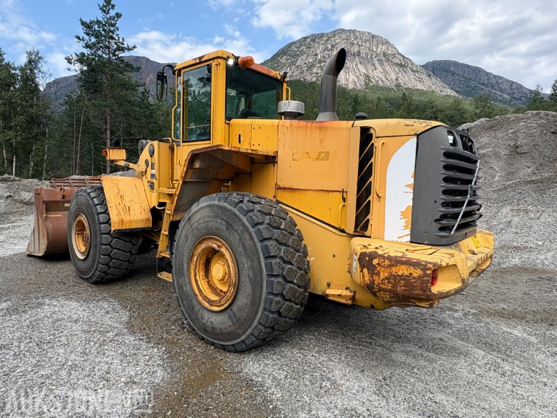 2003 Volvo L180E hjullaster - 14 179 motortimer - Cargadora de ruedas: foto 4 2003 Volvo L180E hjullaster - 14 179 motortimer - Cargadora de ruedas: foto 4
