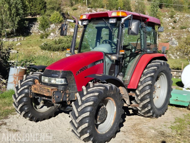 2004 CASE IH JX1100U Maxxima 4WD - Tractor: foto 1 2004 CASE IH JX1100U Maxxima 4WD - Tractor: foto 1