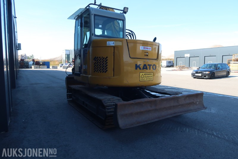 2004 Kato HD 308US 8-tonner, 2 skuffer, 9275 timer - Excavadora: foto 4 2004 Kato HD 308US 8-tonner, 2 skuffer, 9275 timer - Excavadora: foto 4
