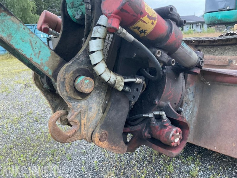 Excavadora 2004 Kobelco SK 70 SR: foto 6