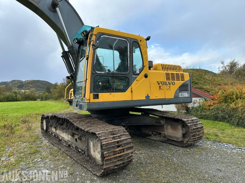 2004 Volvo EC210BLC - sertifisert, lang og kort bom og flere skuffer - Excavadora: foto 4 2004 Volvo EC210BLC - sertifisert, lang og kort bom og flere skuffer - Excavadora: foto 4